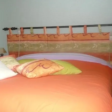 ベッド・アンド・ブレックファスト Gites Et Chambres D'hotes Du Menil